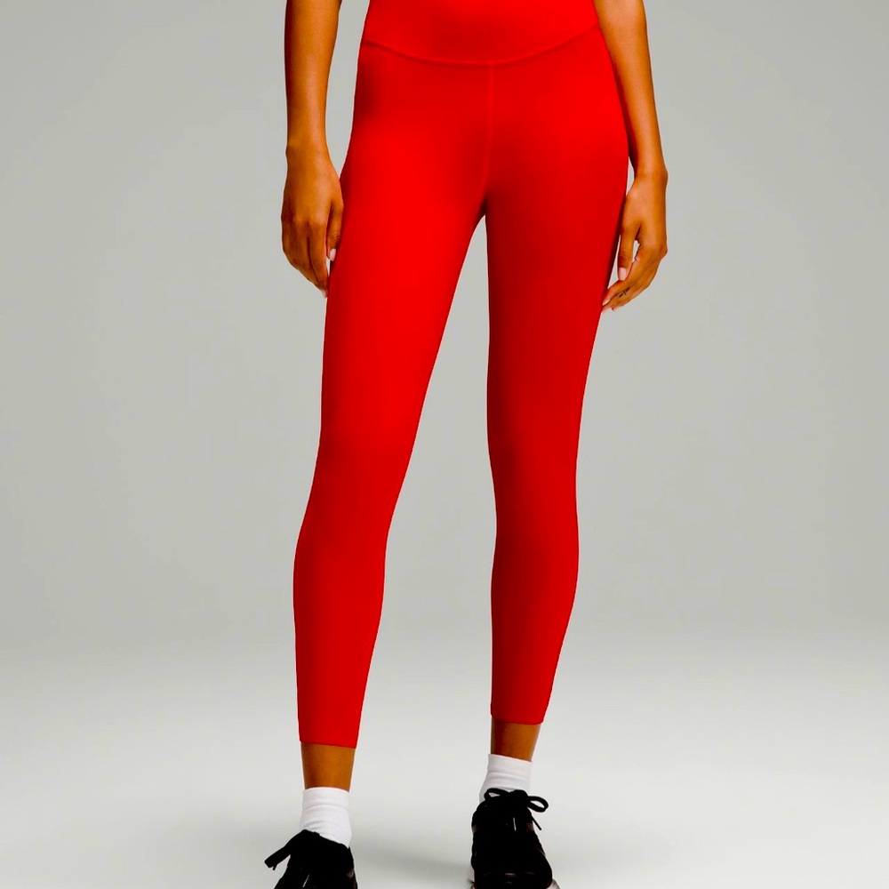 Base pace high rise tight 25 inch Lululemon Vibrant Red Leggings
